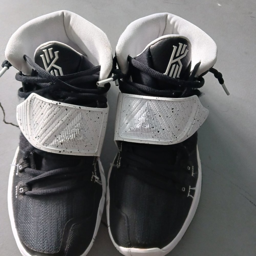 Nike kyrie 6 basketball shoes